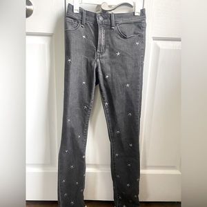 Abercrombie & Fitch Black skinny jeans w/ stars (mid rise) size 25/ 0 regular